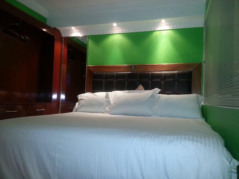 Nairobi Upperhill Hotel Bagian luar foto
