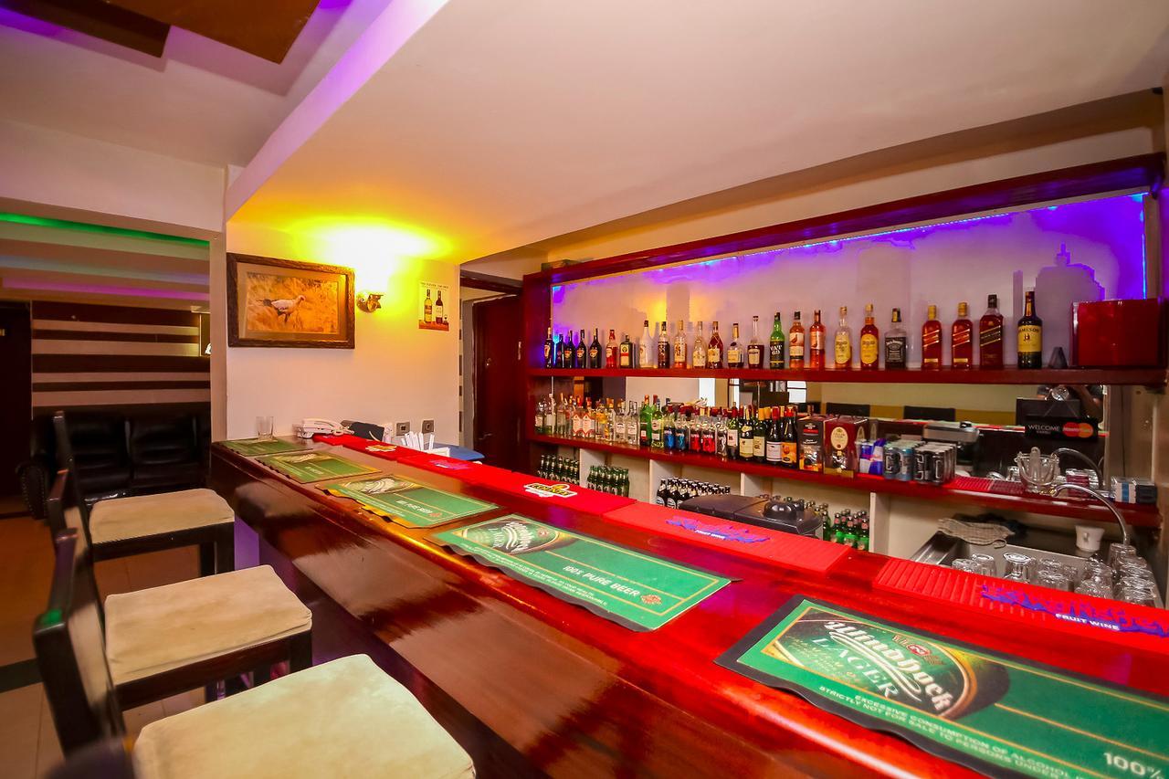Nairobi Upperhill Hotel Bagian luar foto