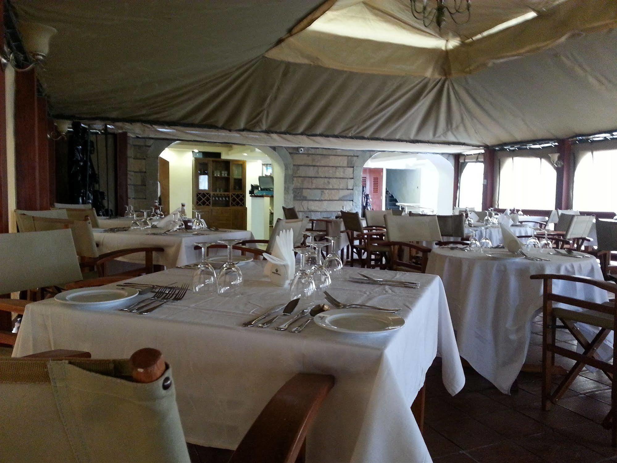 Nairobi Upperhill Hotel Bagian luar foto