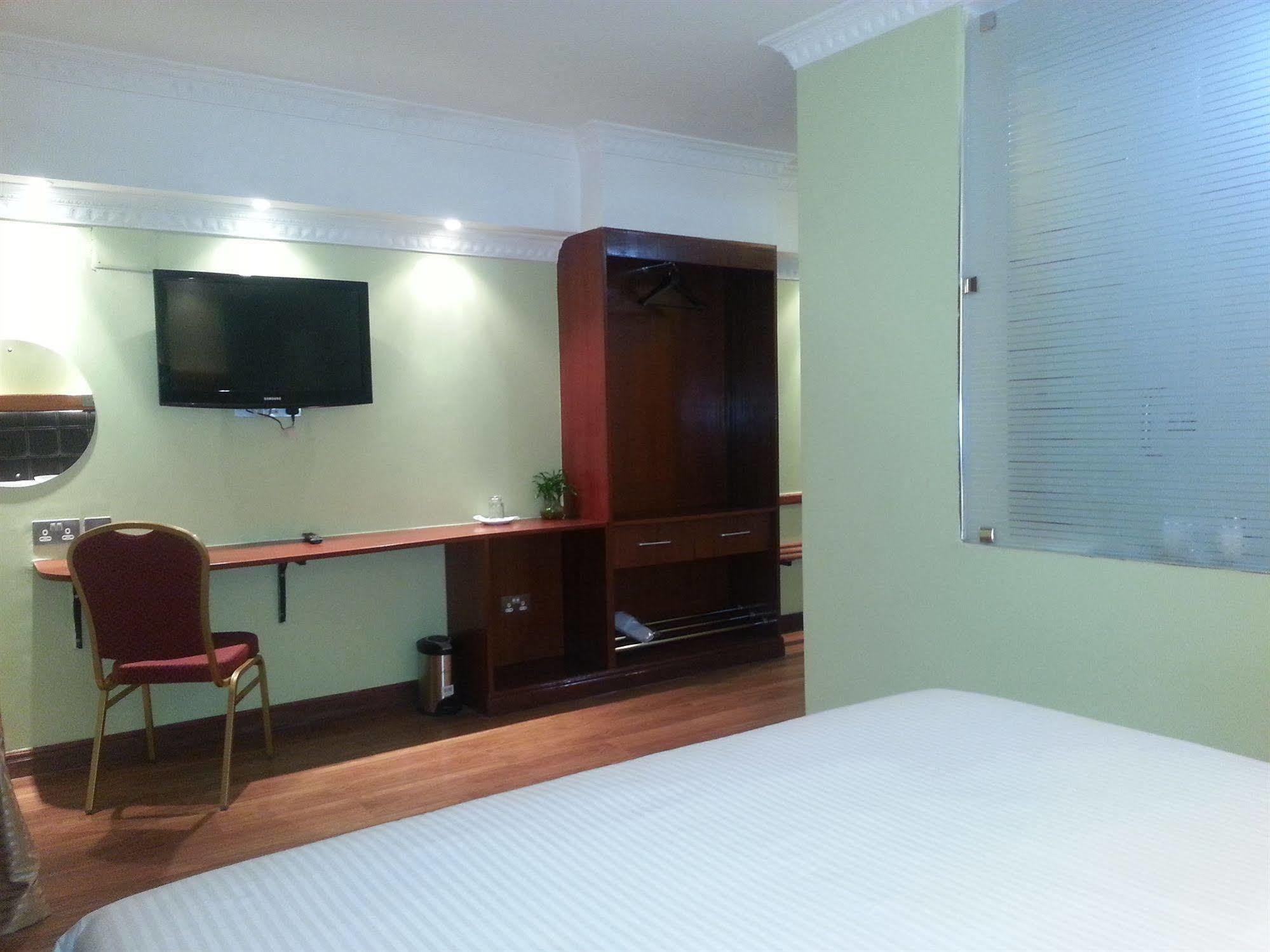 Nairobi Upperhill Hotel Bagian luar foto