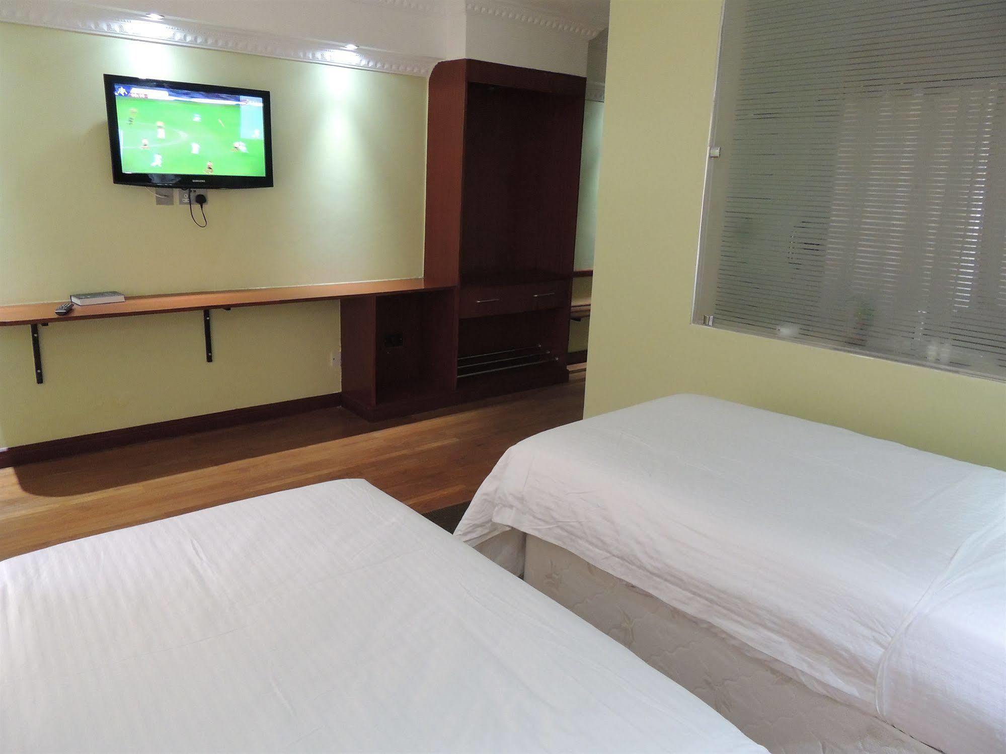 Nairobi Upperhill Hotel Bagian luar foto